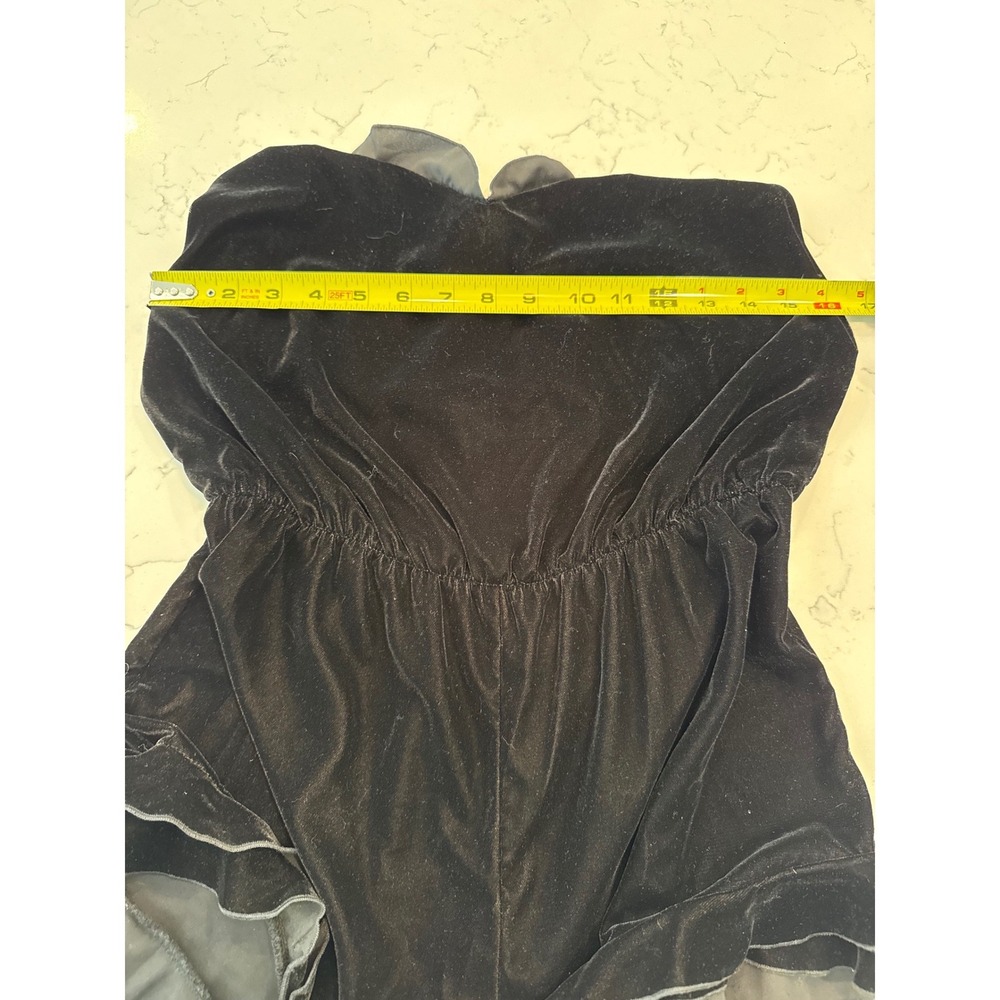 Victorias Secret Black Velvet Ruffle Romper V-Neck Crisscross Back Small - Picture 7 of 7